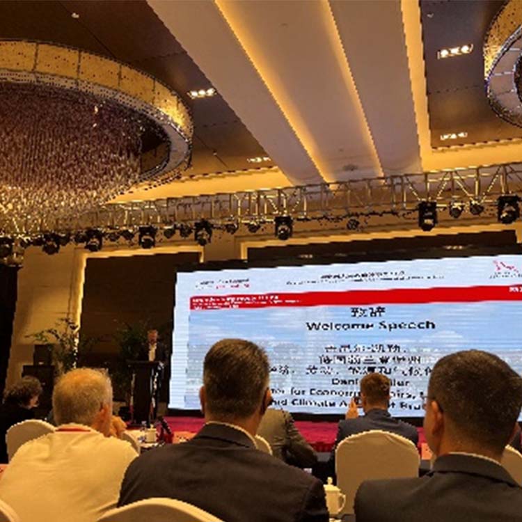 บรันเดนบูร์กพบปะคณะผู้แทนจีน-ธุรกิจจากเขตเมืองหลวงของเยอรมนี